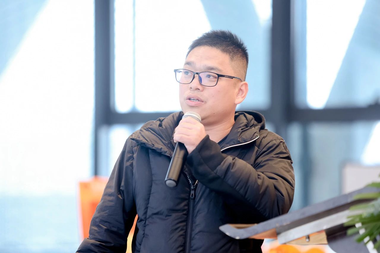 1727590557129349.jpg f13493c94da07ac7ce3f74055ac3f579.jpg