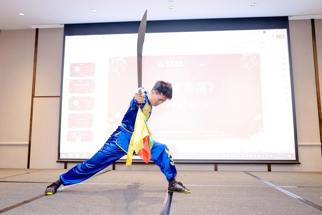 1727590813971184.jpg 411e787c08689e43b5ab7b8aa50f3141.jpg