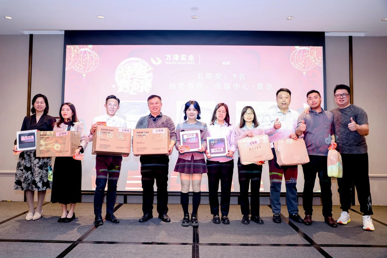 1727590894275790.jpg dfe42ccf4d44e2143da51521f9b2ffc4.jpg