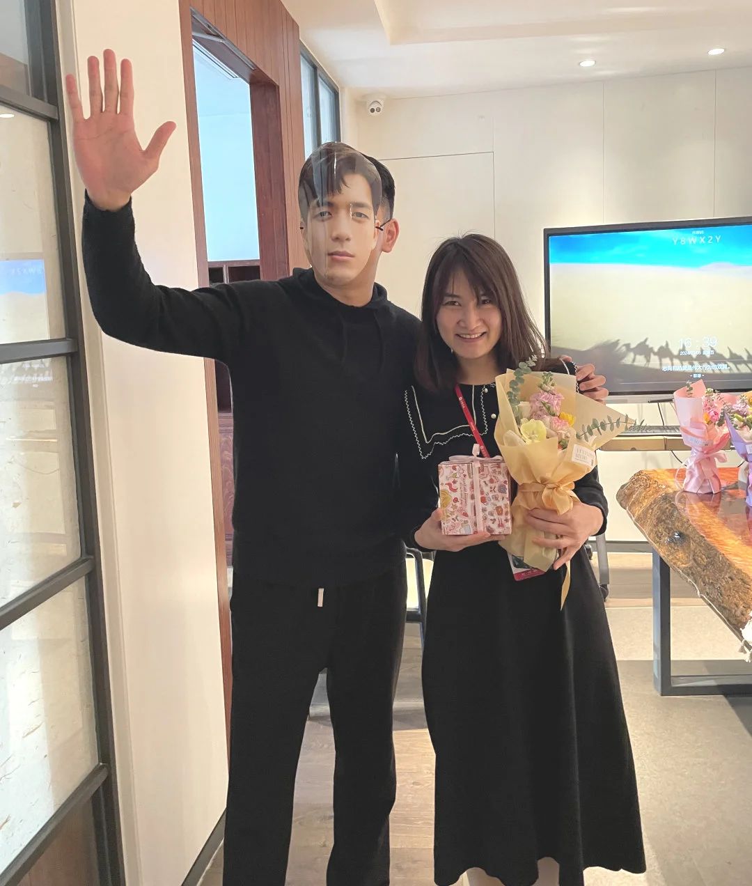 1727593265445551.jpg 84190f141dc906bd0f567138d52b0fb3.jpg